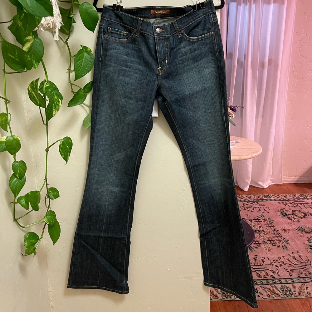 David Kahn Low Rise Bootcut Jeans SIZE:28
